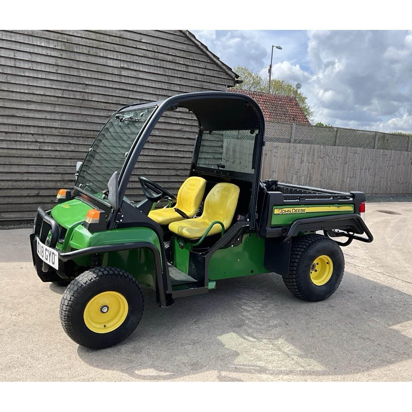 2018 JOHN DEERE 4X2 48V E GATOR